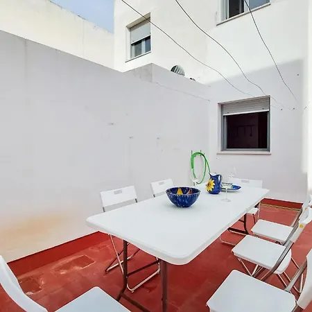 Awesome In Apartment *